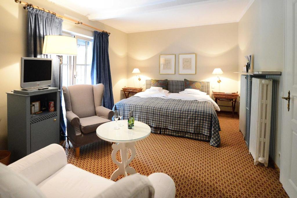 Romantik Hotel Jagdhaus Waldfrieden Bilsen الغرفة الصورة