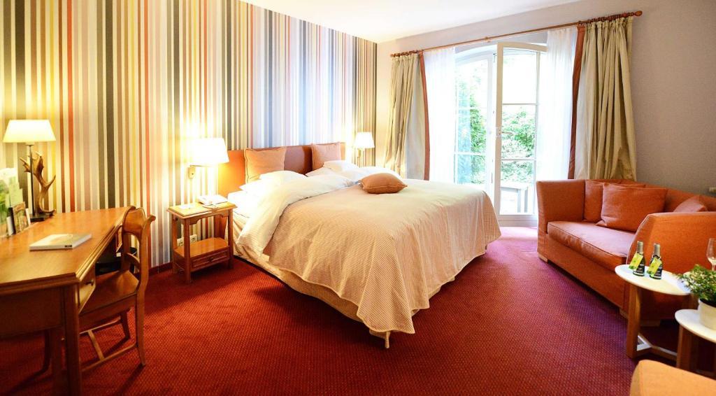 Romantik Hotel Jagdhaus Waldfrieden Bilsen الغرفة الصورة